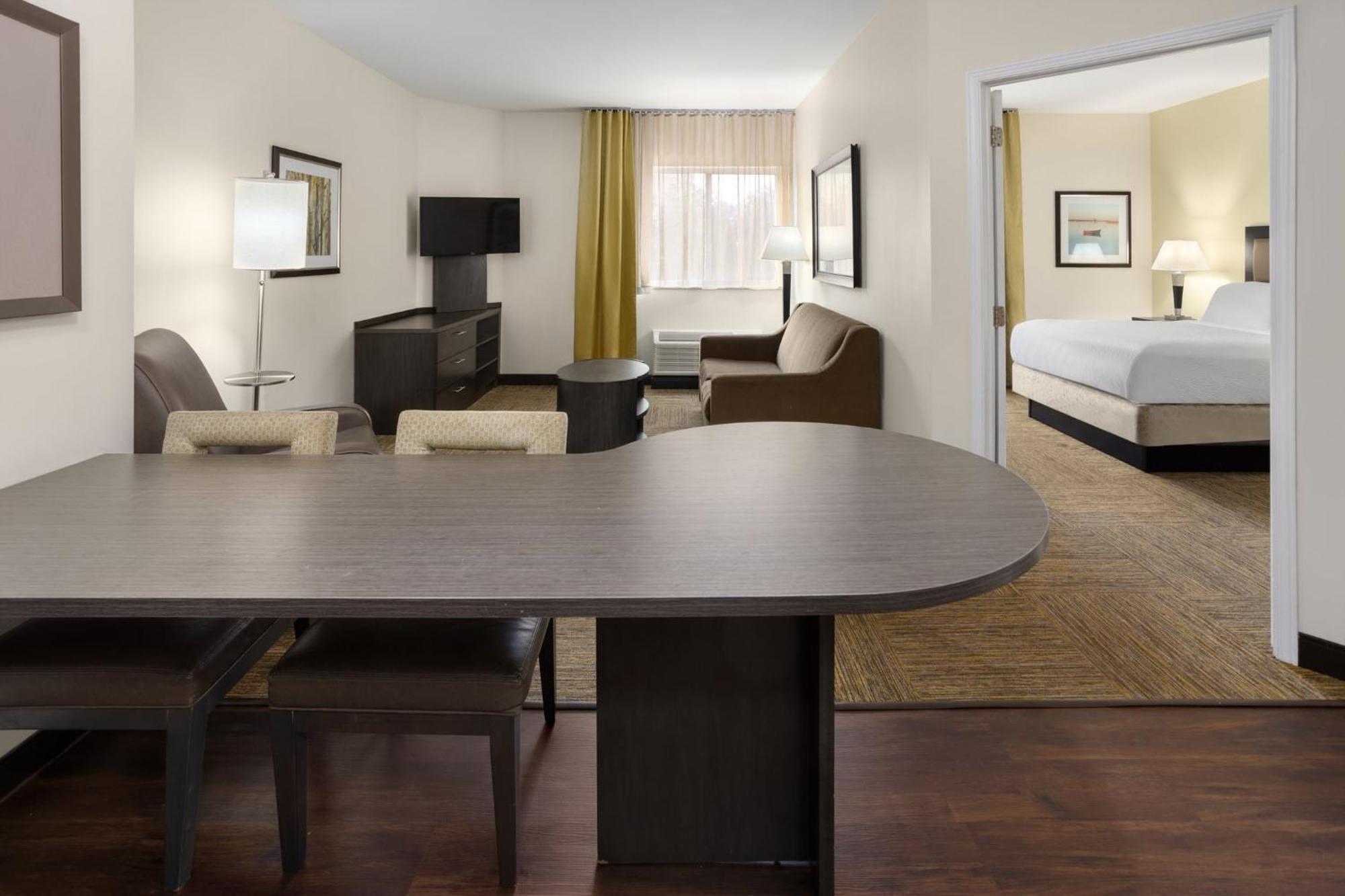Candlewood Suites Philadelphia - Airport Area By Ihg Chester Exteriér fotografie
