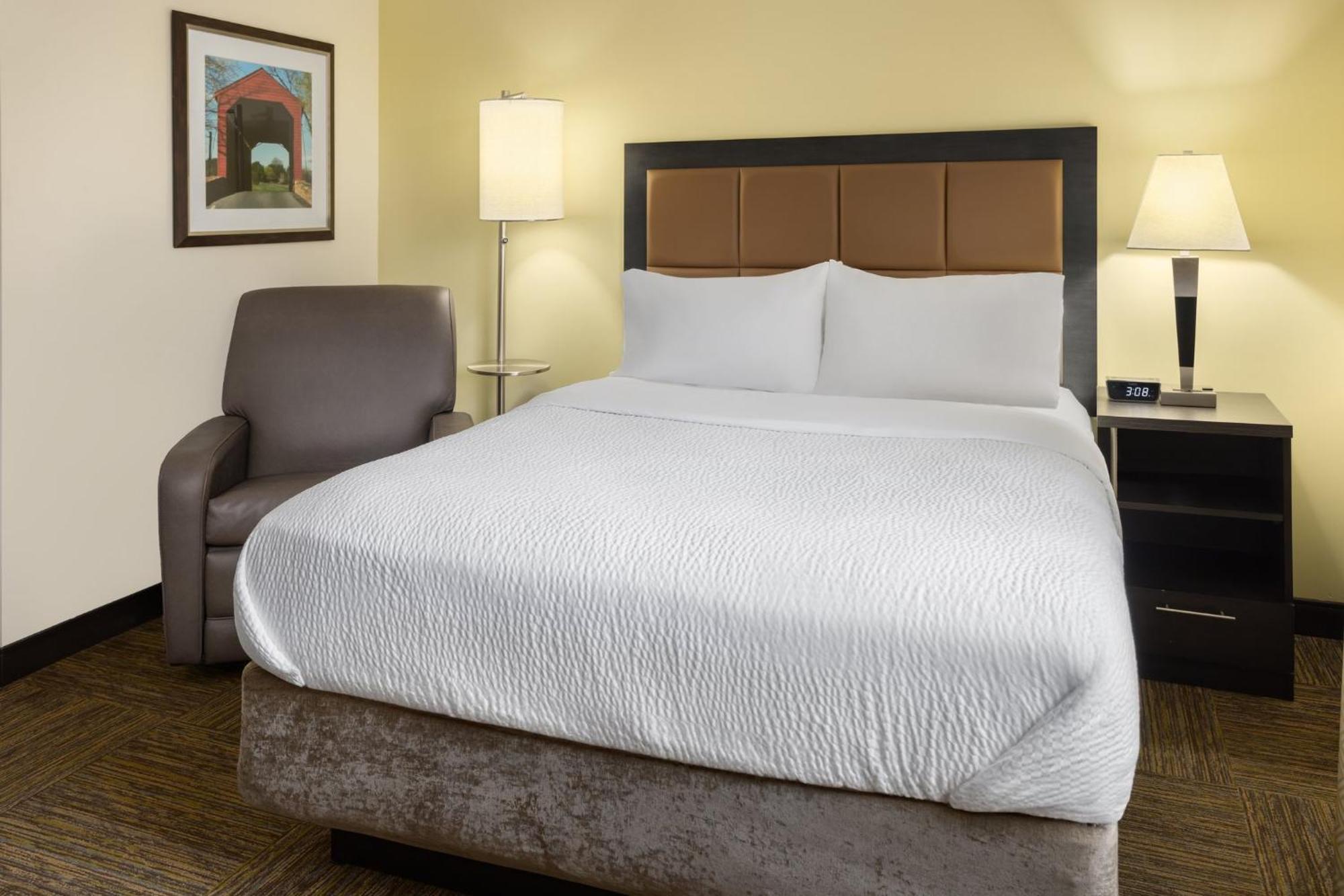 Candlewood Suites Philadelphia - Airport Area By Ihg Chester Exteriér fotografie